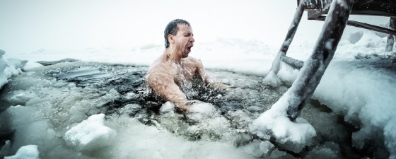 The Science Of Ice Baths: What Are The Actual Benefits? | Men's Fitness UK