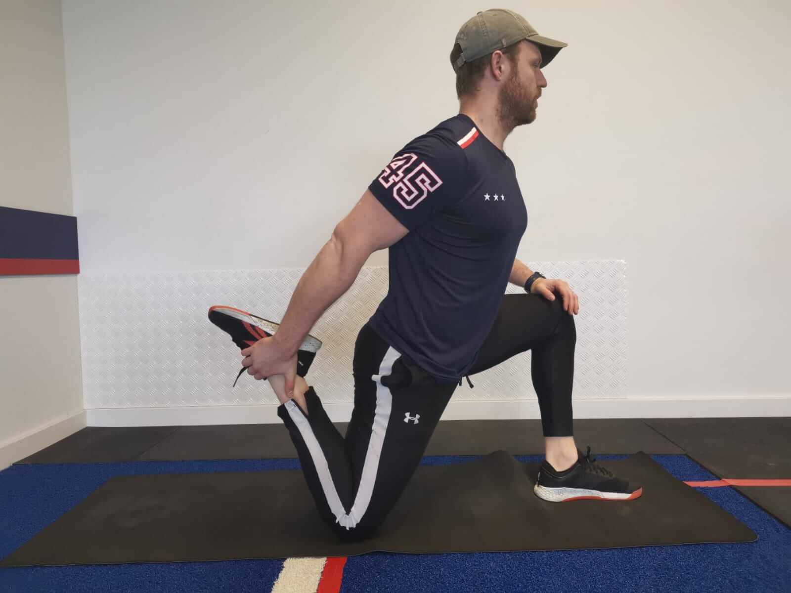 Improve Mobility With This Quick Stretching Routine | Men's Fitness UK