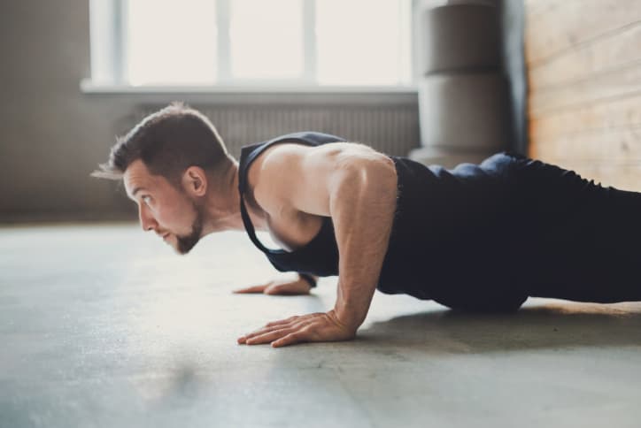 Comment rester motivé sans aller à la salle de sport ?